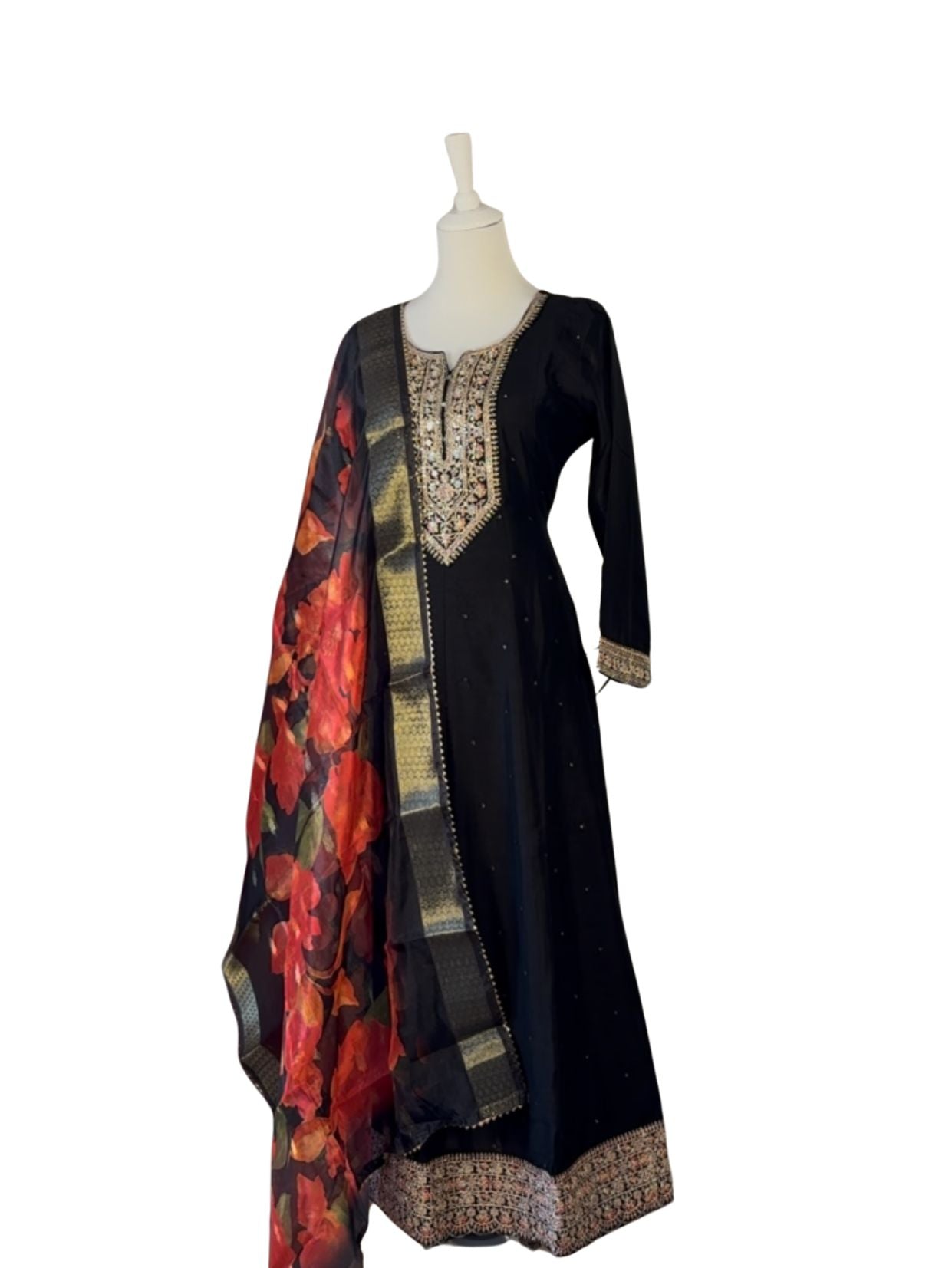 VARSHA SALWAR - VANAVIL