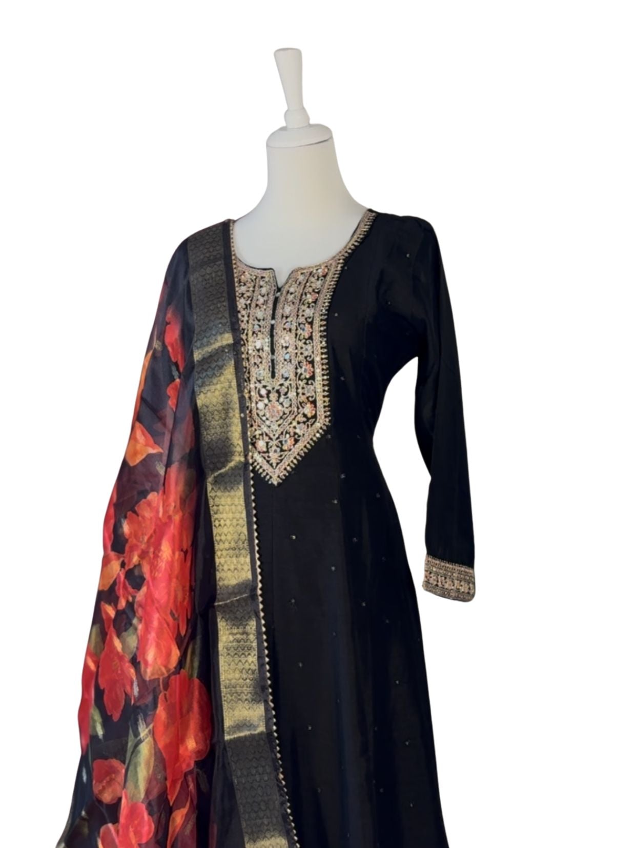VARSHA SALWAR - VANAVIL