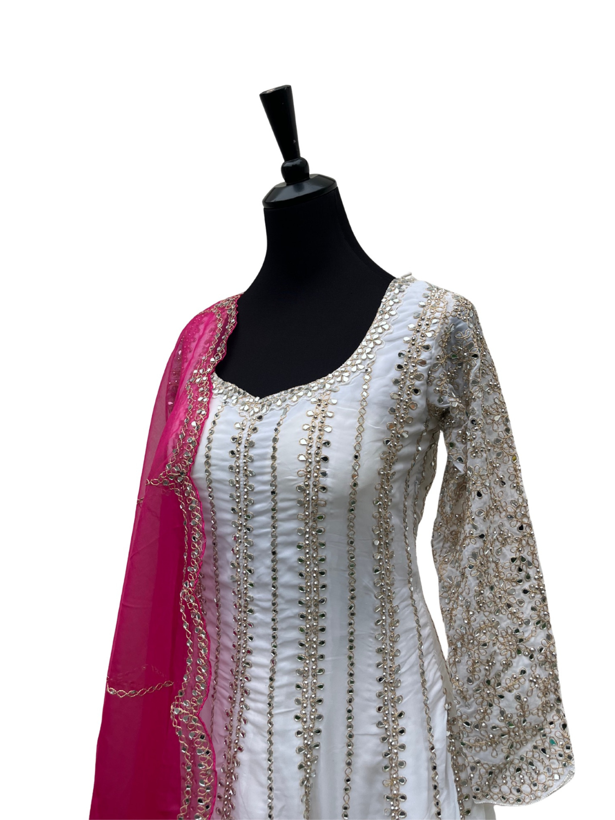 DEEPIKA SHUDITHAR - VANAVIL TEXTILE