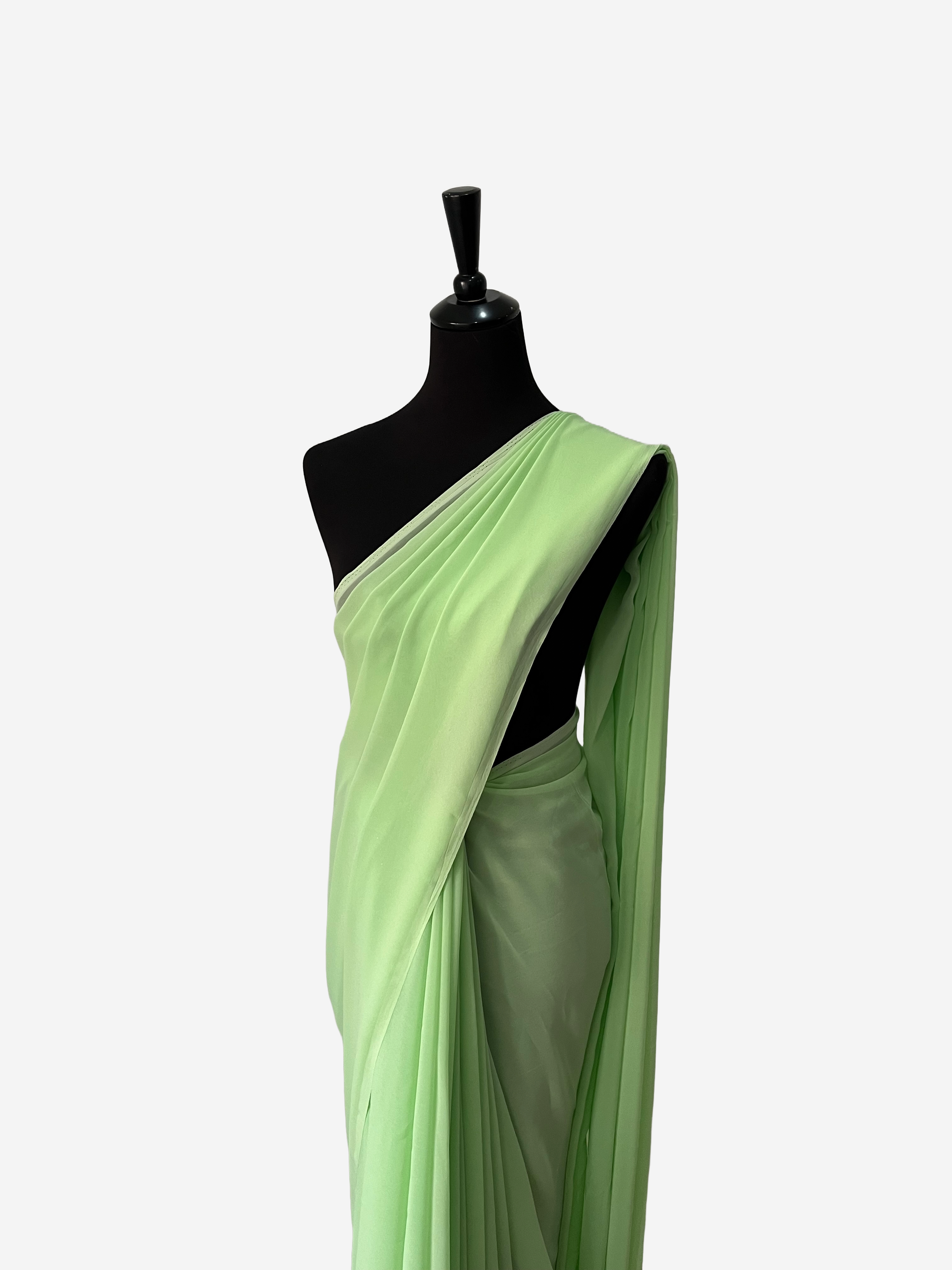 Georgette Saree - Vanavil Textile