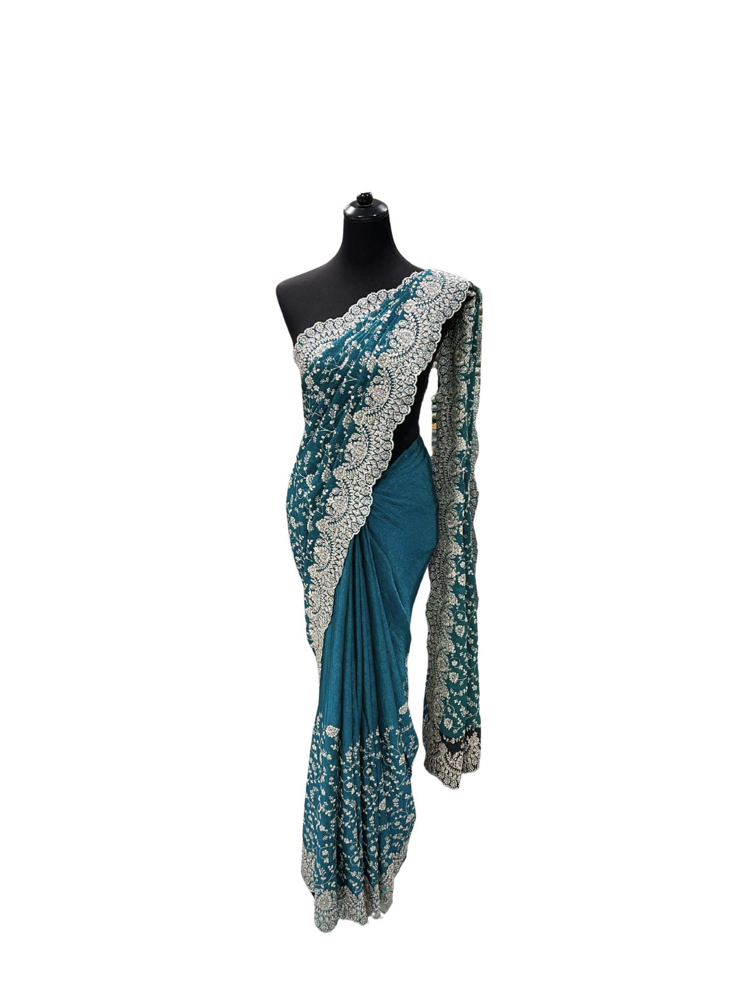 Kaviya Designer Saree - Vanavil