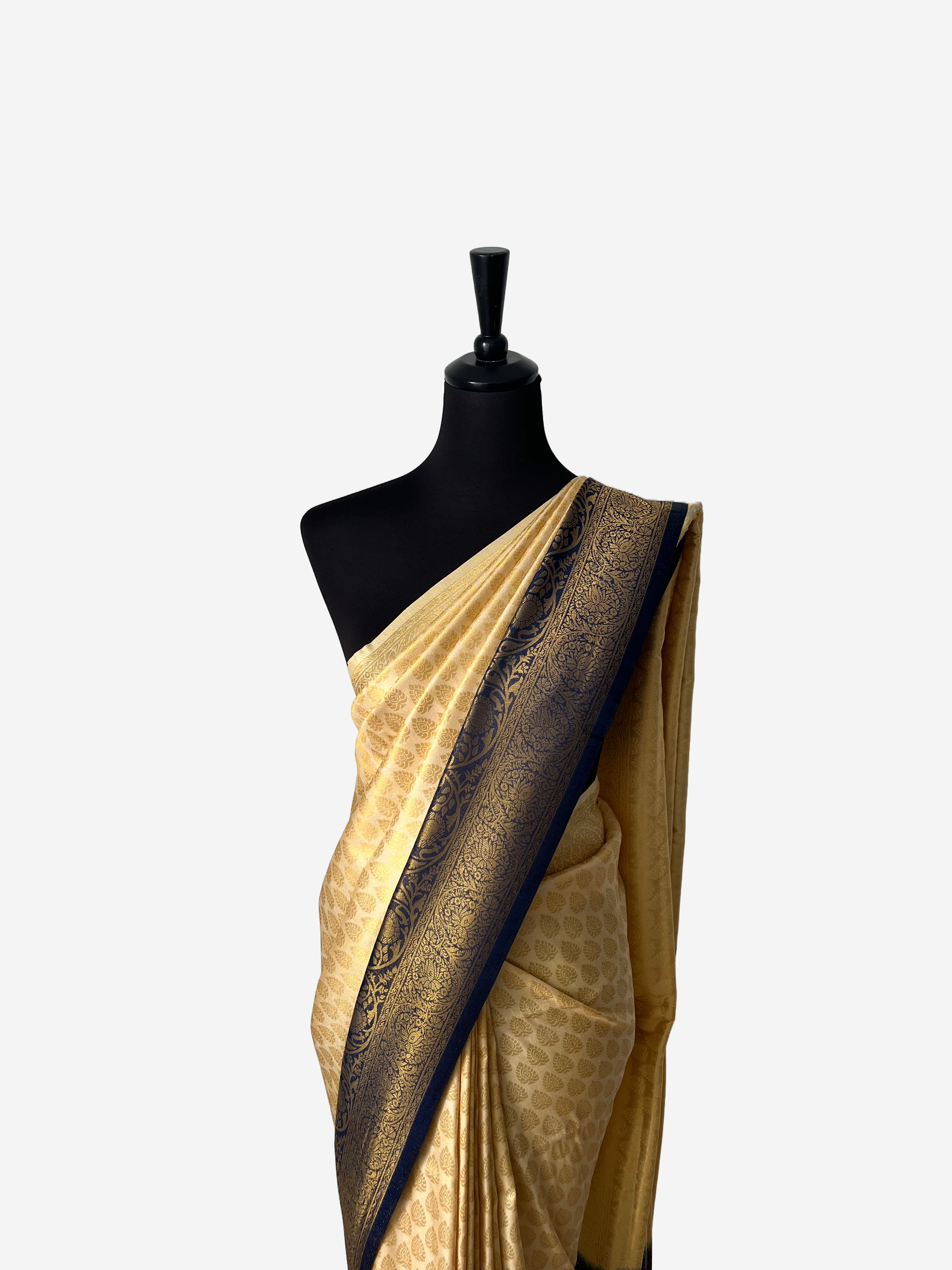 Kubera pattu Dual colour - Vanavil