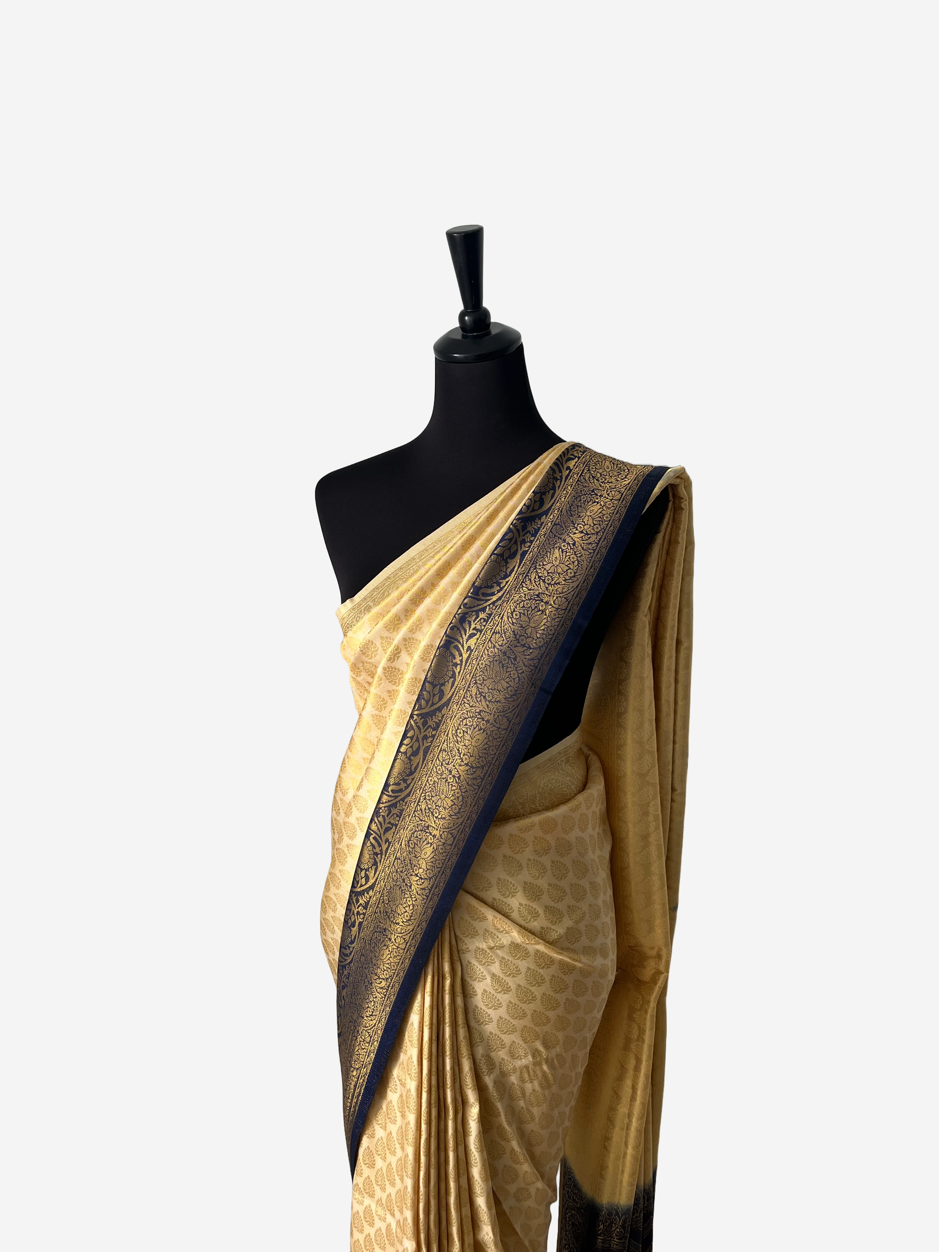 Kubera pattu Dual colour - Vanavil Textile
