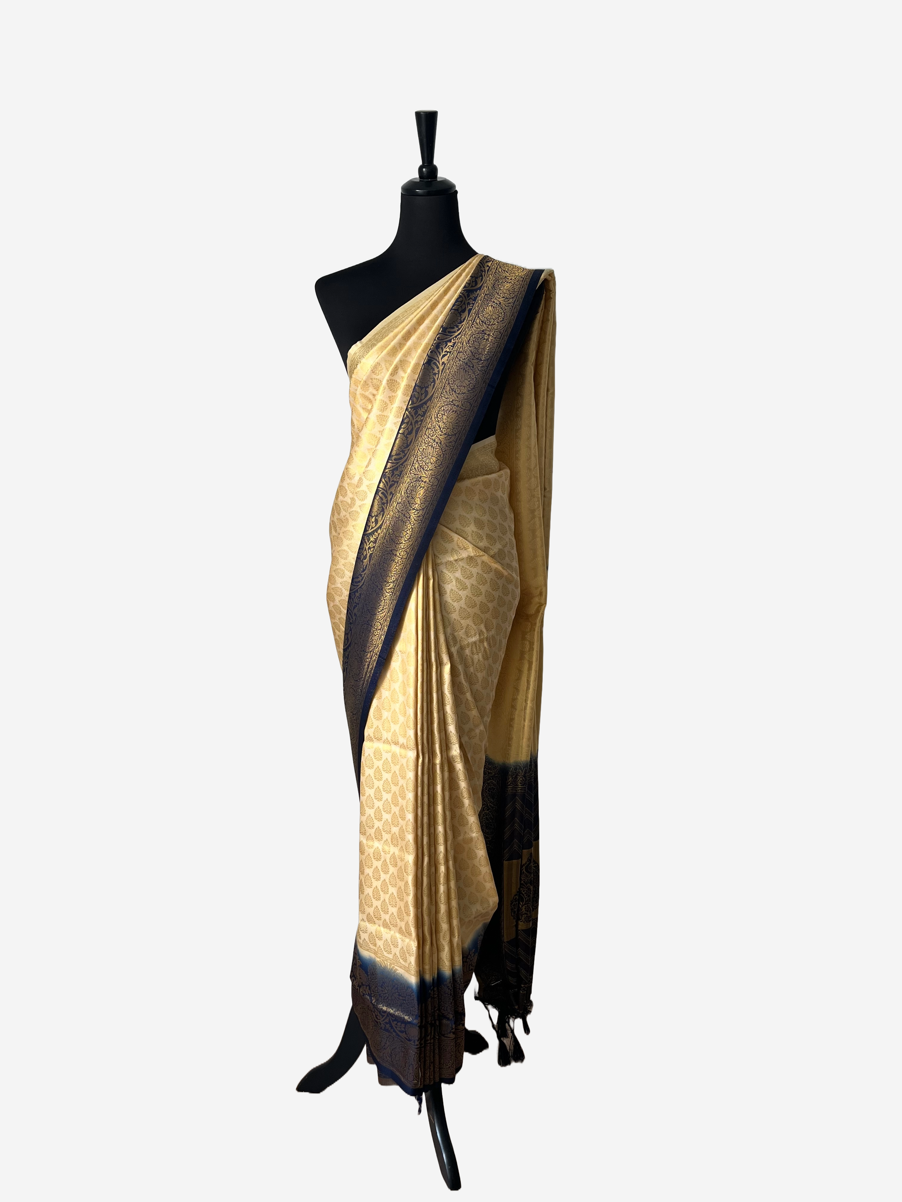 Kubera pattu Dual colour - Vanavil Textile