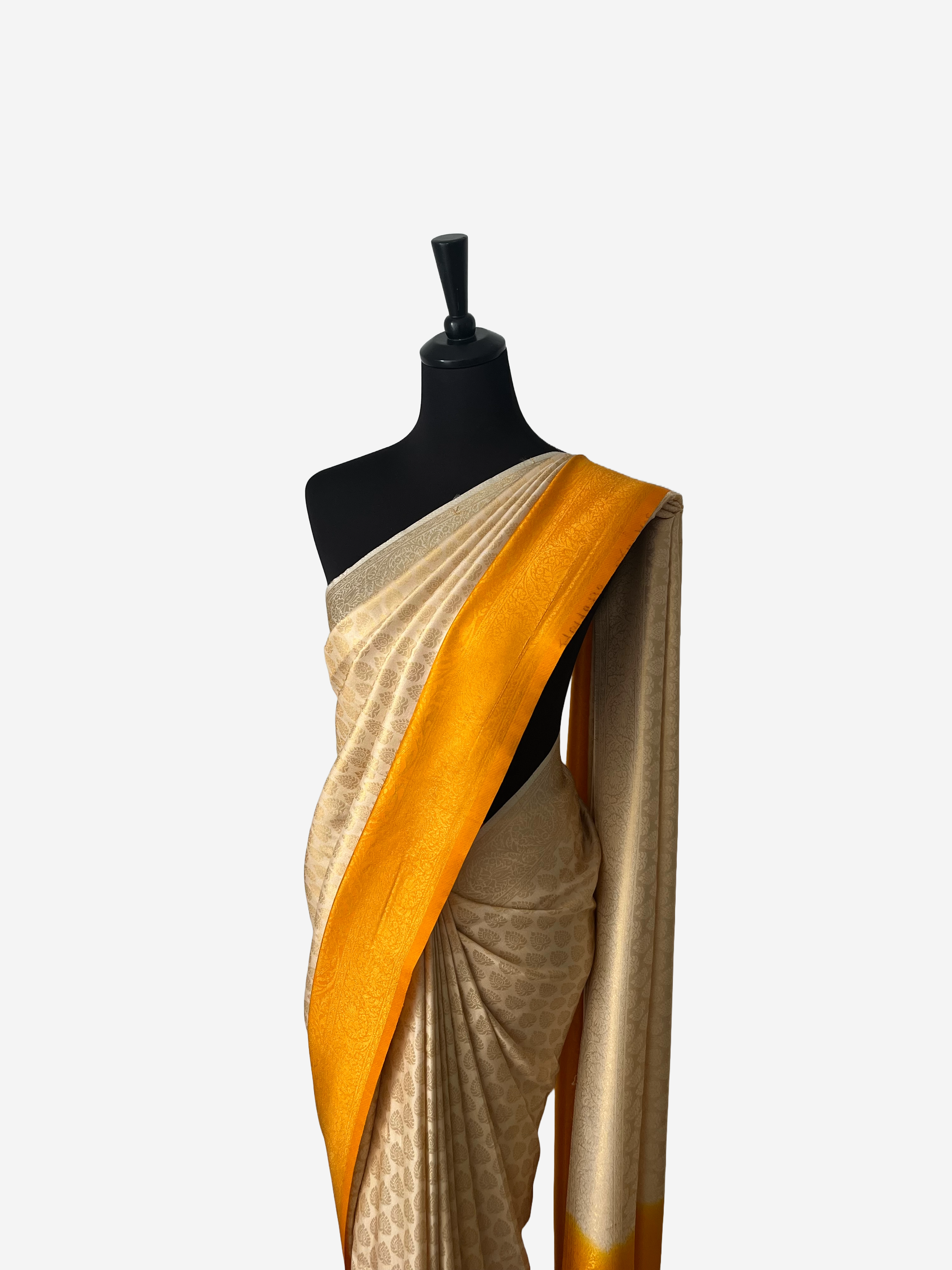 Kubera pattu Dual colour - Vanavil