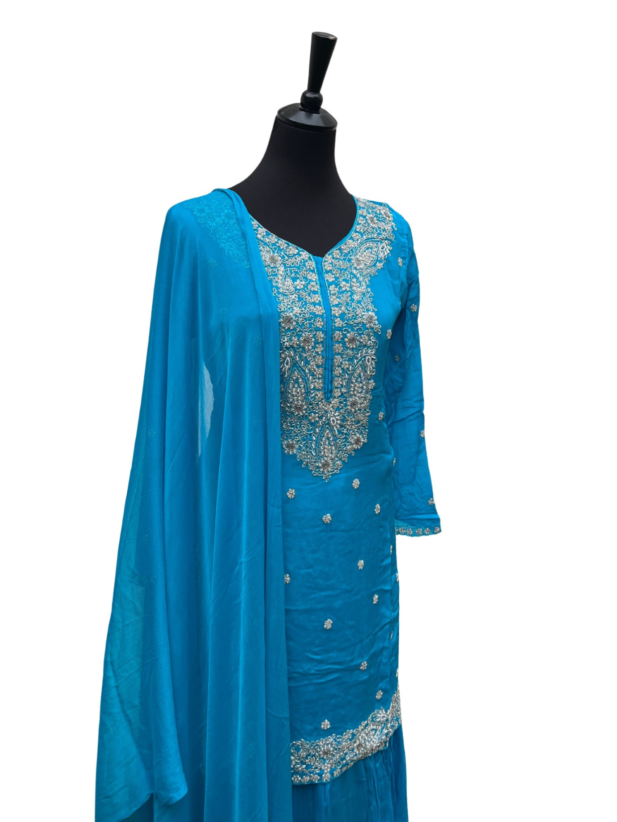LAVANYA SHARARA - VANAVIL TEXTILE