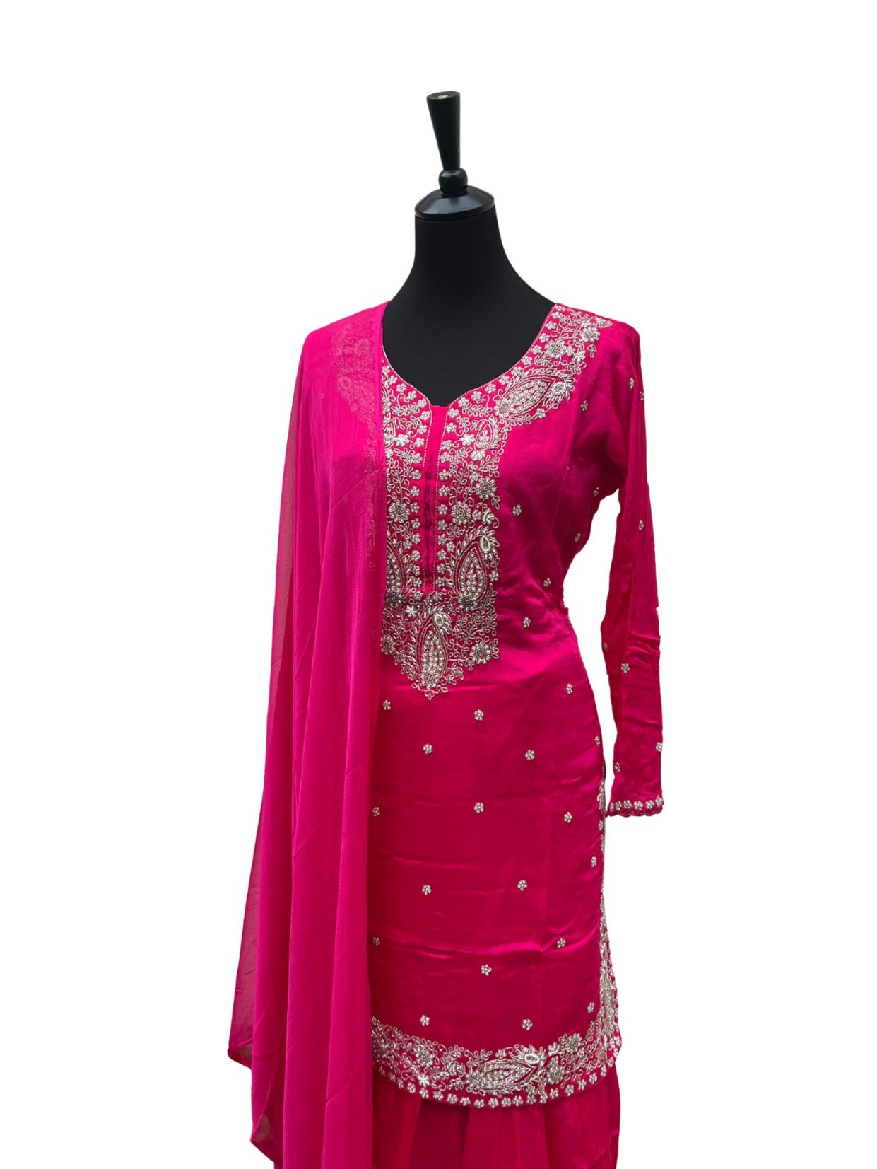 LAVANYA SHARARA - VANAVIL TEXTILE