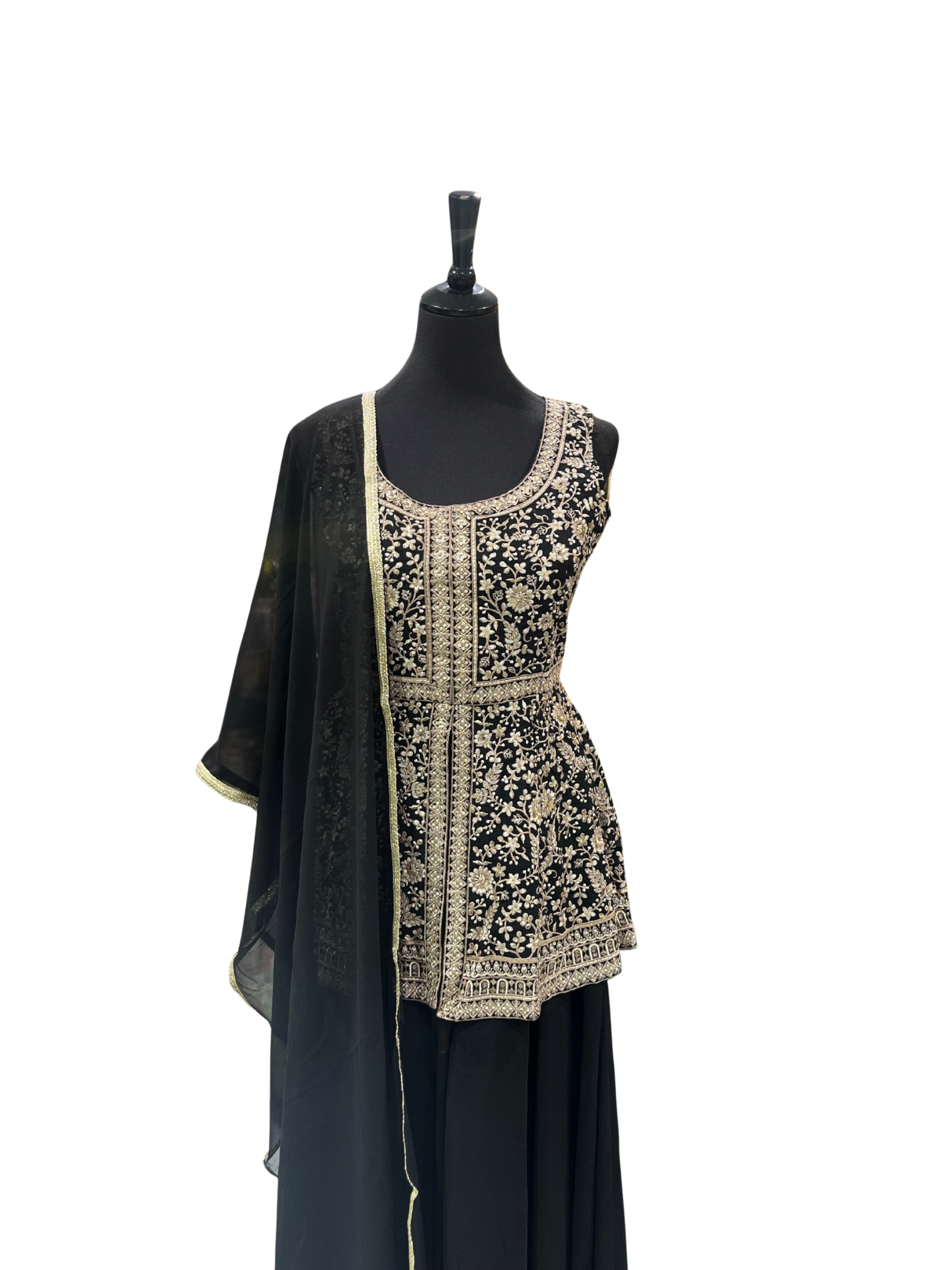 PRIYA SHARARA - VANAVIL