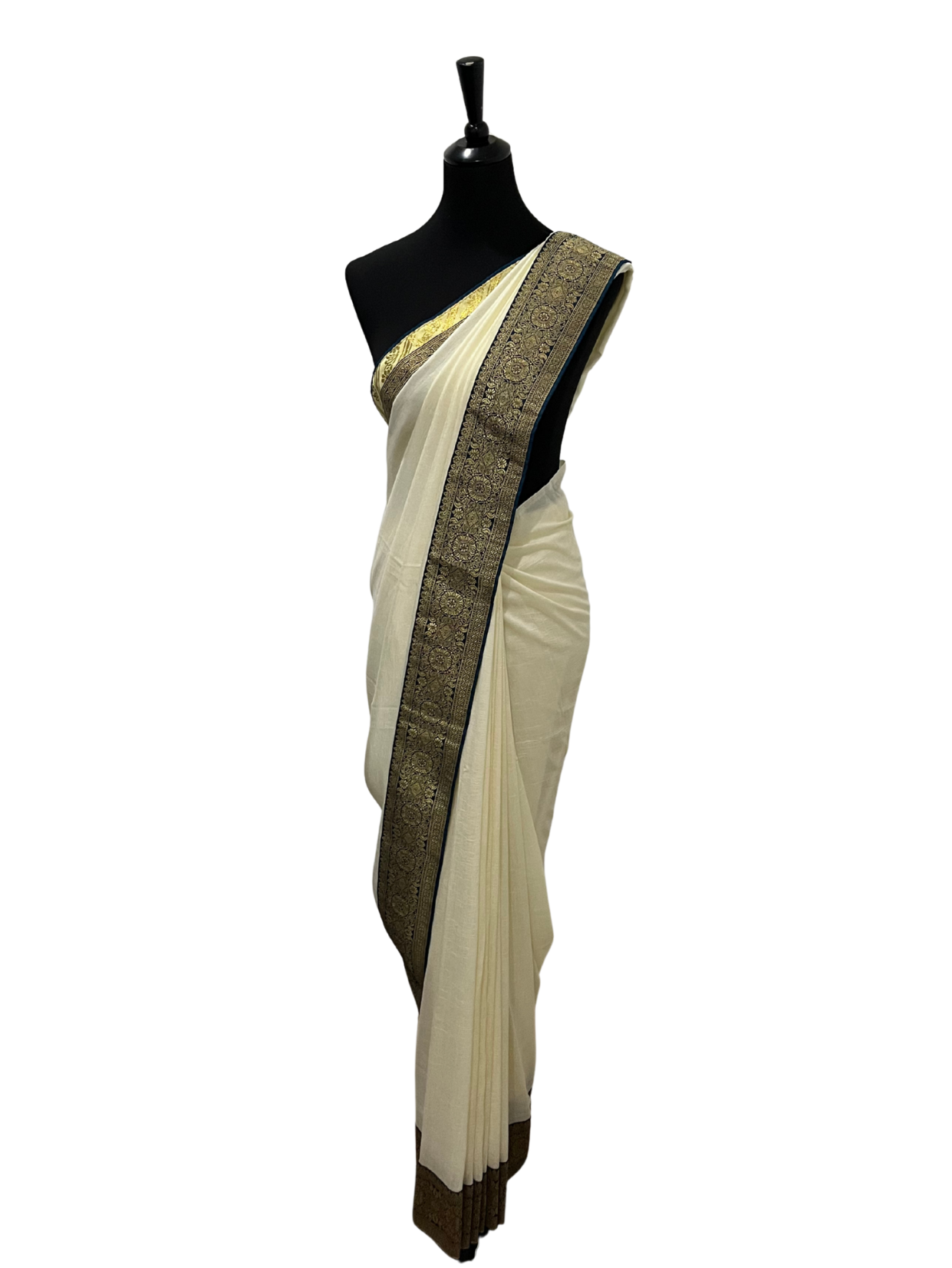 Saree with border - Vanavil Textile