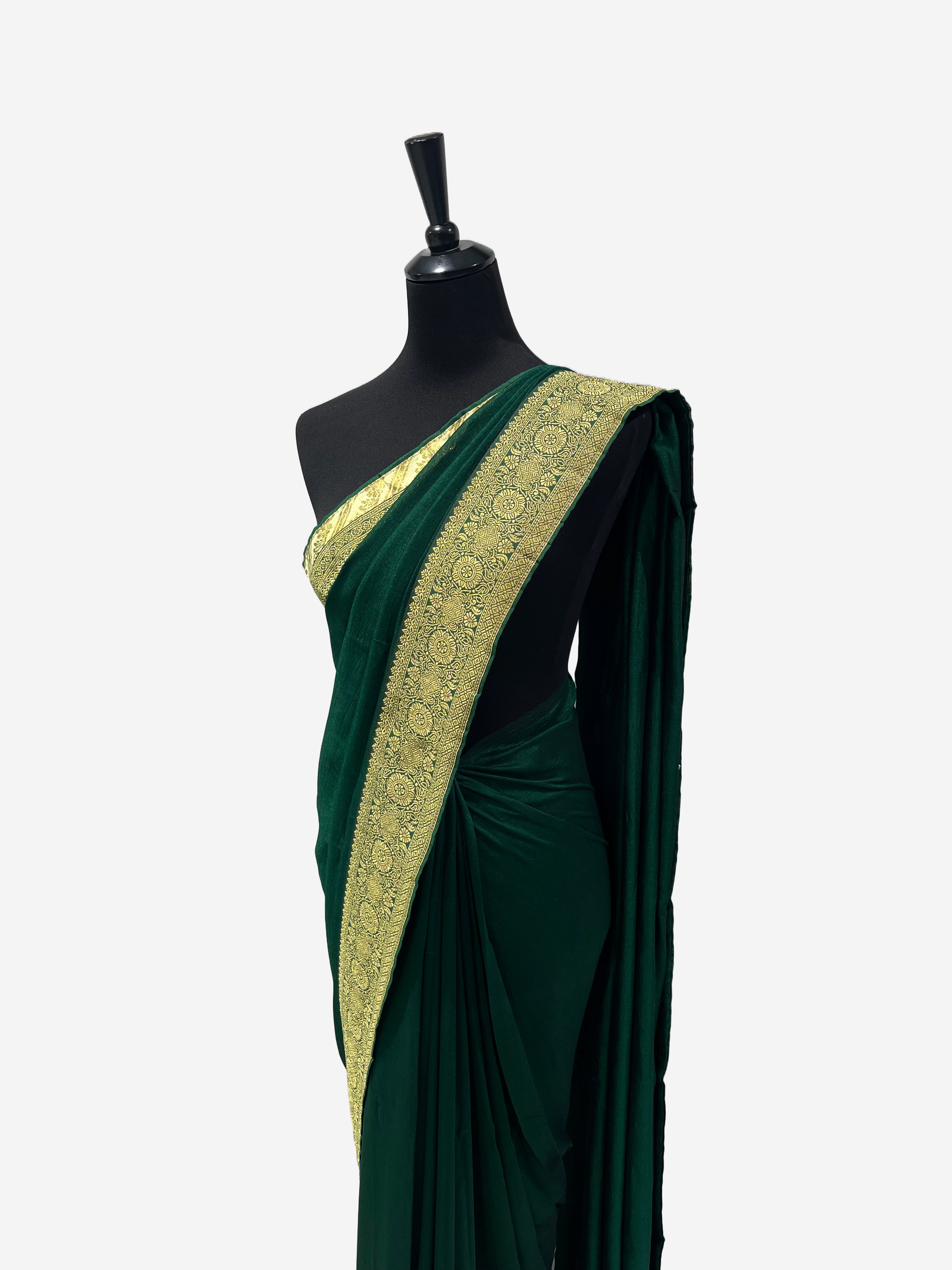 Saree with border - Vanavil Textile