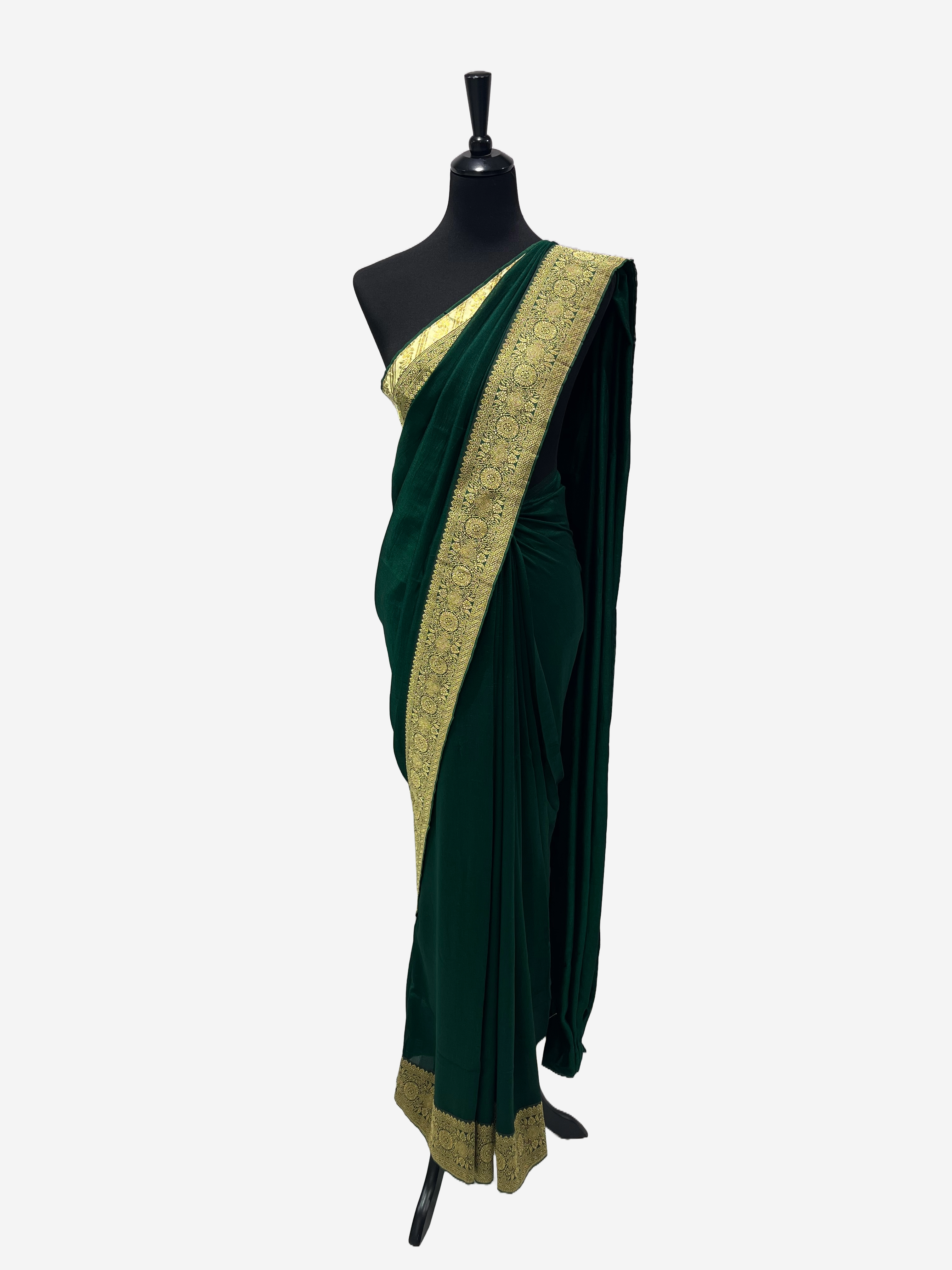 Saree with border - Vanavil Textile
