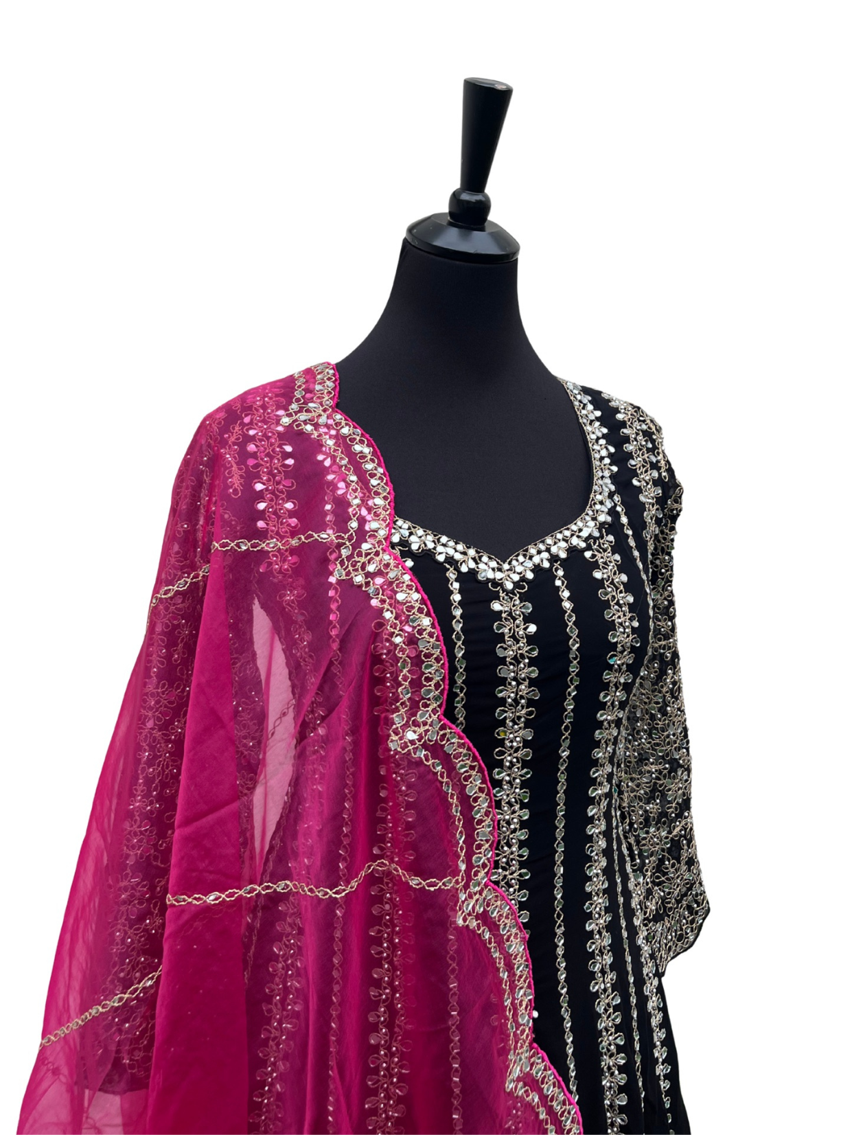 DEEPIKA SHUDITHAR - VANAVIL TEXTILE