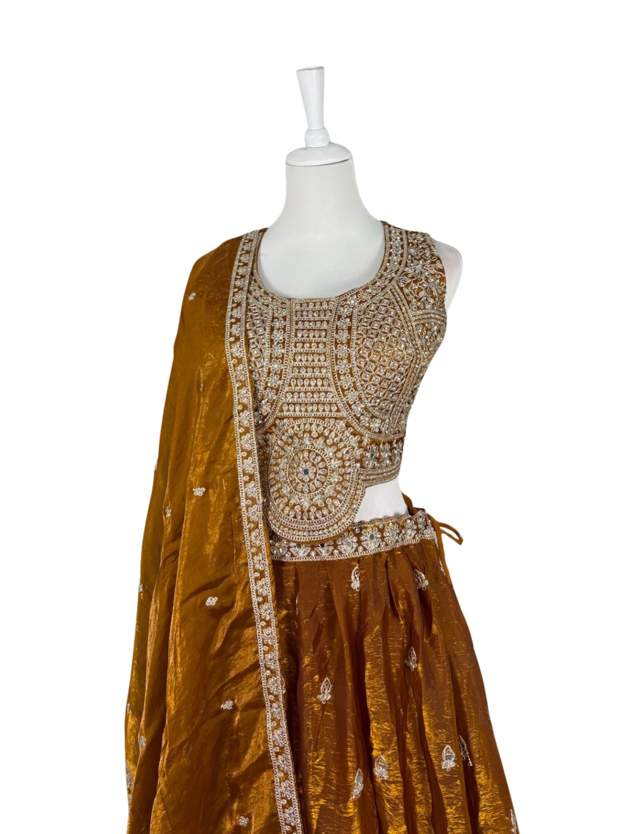 AALIA LEHENGA - VANAVIL