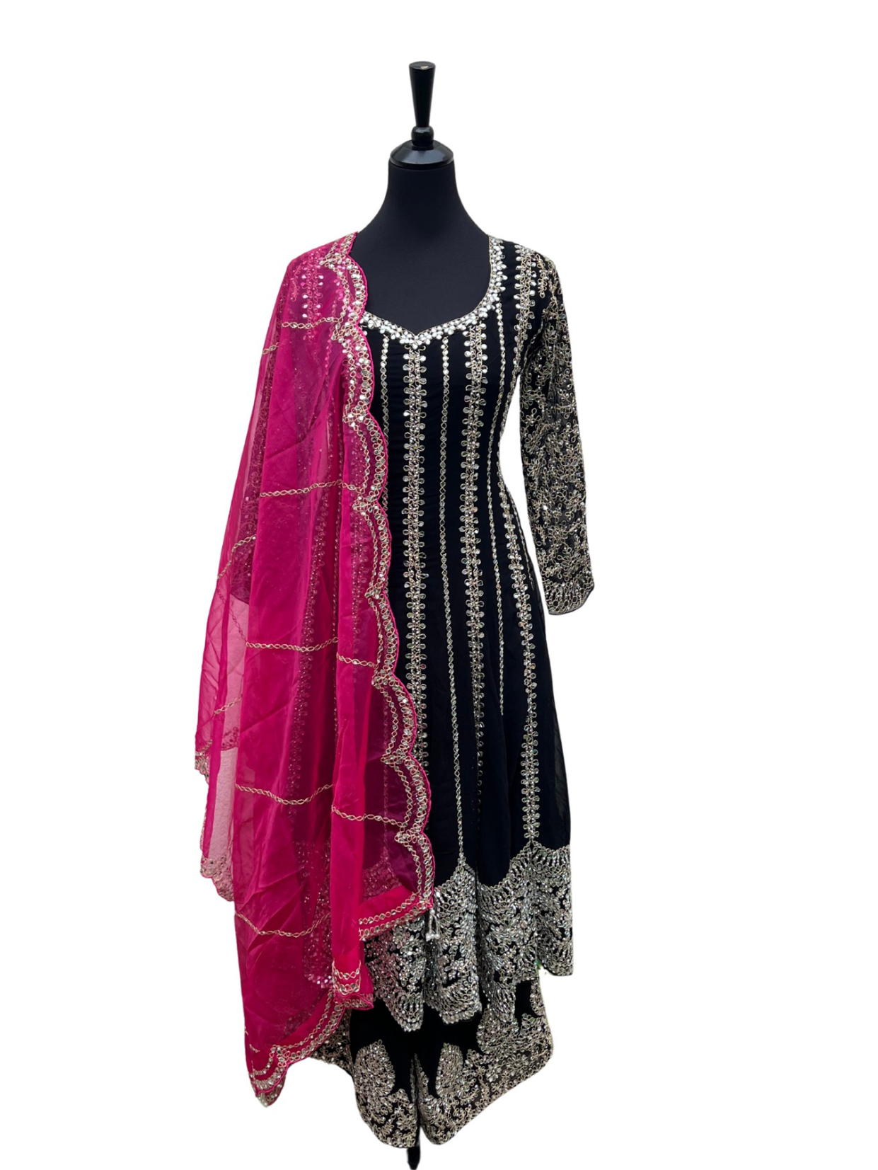 DEEPIKA SHUDITHAR - VANAVIL TEXTILE