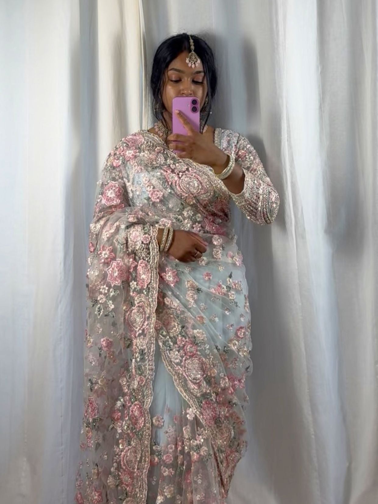 Floral Embroidered Nithila Net Saree - Vanavil