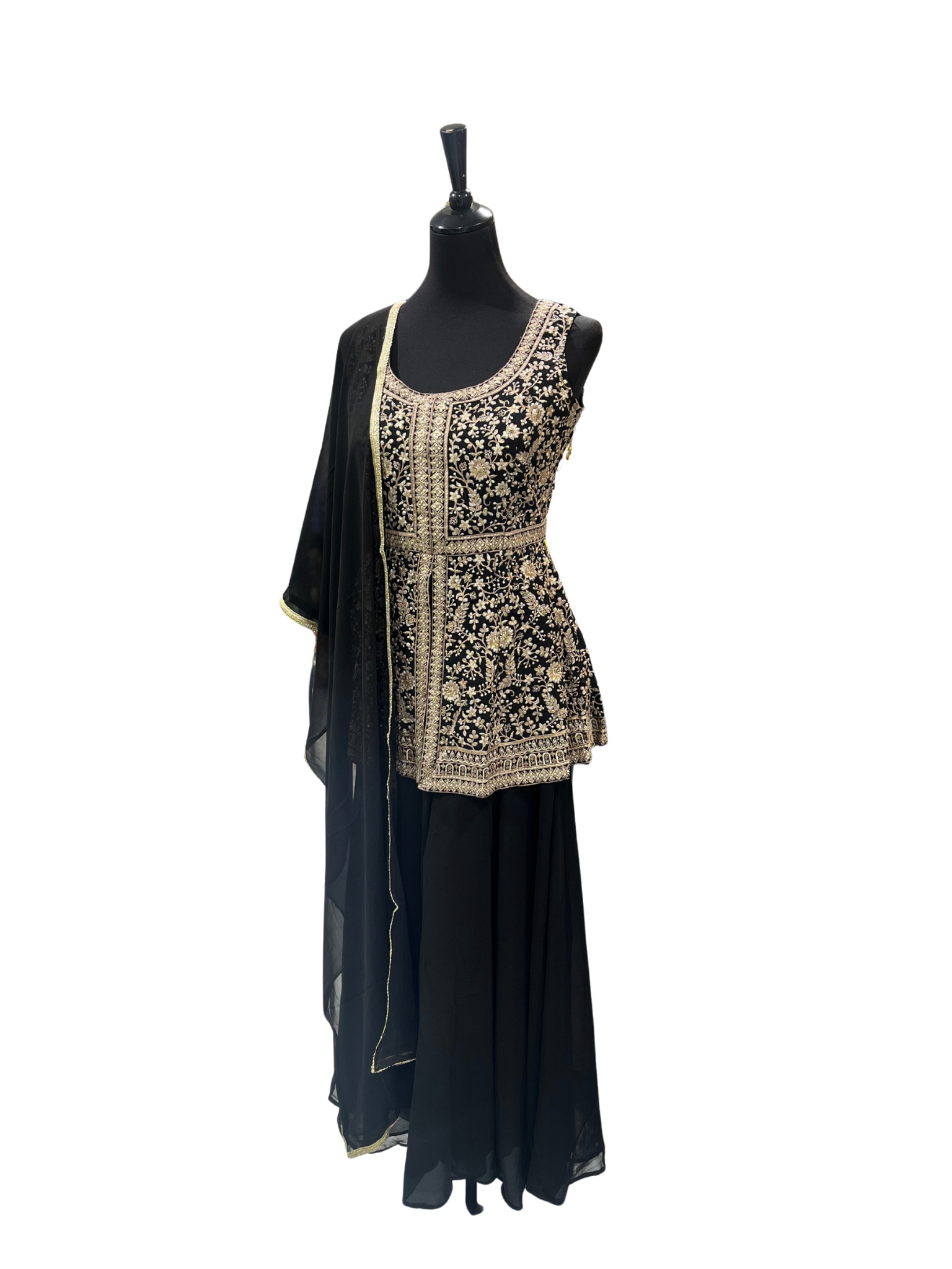 PRIYA SHARARA - VANAVIL